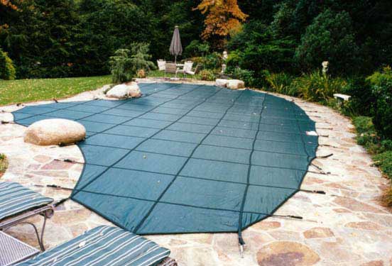 Merlin SmartMesh 15-Year Mesh Safety In Ground Swimming Pool Cover | Rectangle 16' x 32' | No Step | Green | 3M-T-GR